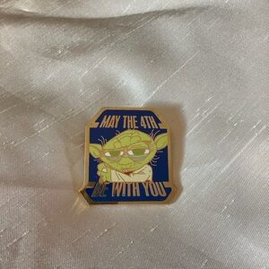 2012 Star Wars May the 4th Be With You Pin